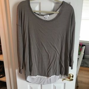 Simple oversized lounge tee